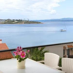 Saatli Apartment Cesme