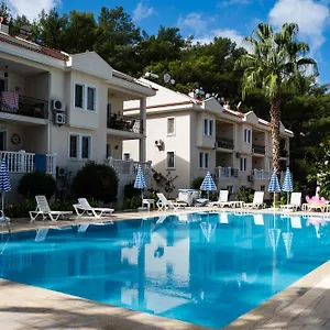 2 Bedroom Modern By The Forest With Pool Apartment Fethiye